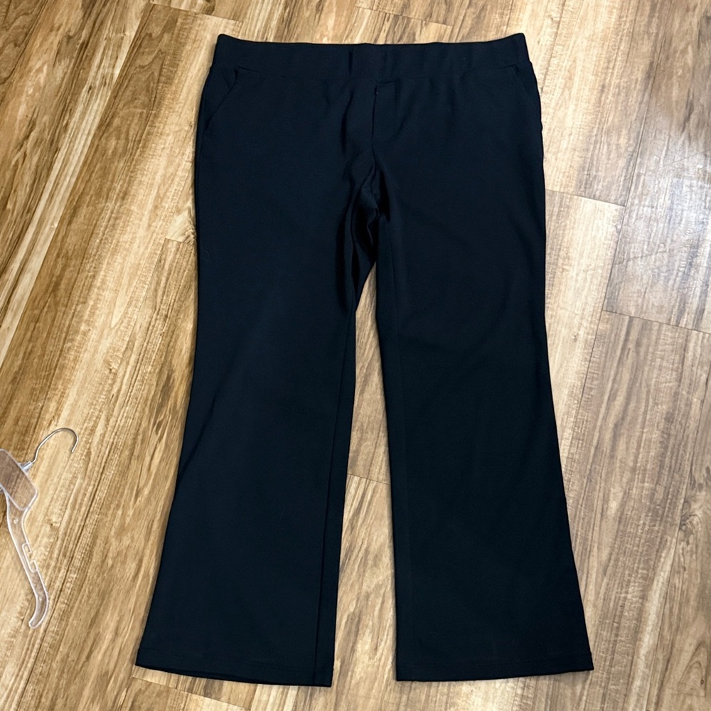 Daisy Fuentes Pull On Black Bootcut Pants Size 2X